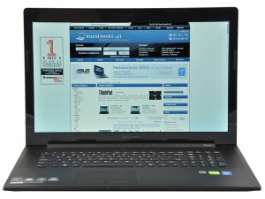 Lenovo B70-80 nie aspiruje do miana ultrabooka, ani laptopa biznesowego
